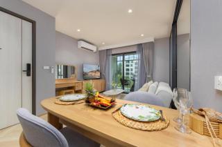 The Title Legendary Bang Tao by Sunrises - 8