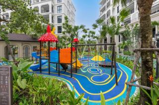 The Title Legendary Bang Tao by Sunrises - 5