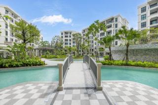 The Title Legendary Bang Tao by Sunrises - 1