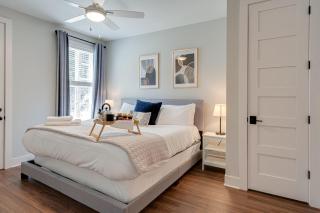 Melrose Melody - 5 Mins to Broadway - 5