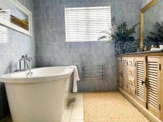 Mountain views oasis - 2