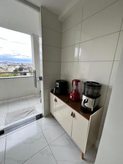 Acomodação aconchegante e com linda vista - 8