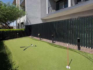 50 Shades - Jacuzzi - Heart of Old Town - 5