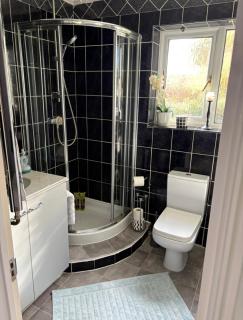 The Ford, Country retreat - 2