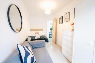 2 Bedrooms Ground Floor Flat With Private Garden - 9