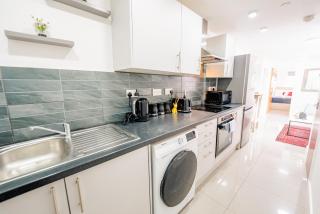 2 Bedrooms Ground Floor Flat With Private Garden - Cardiff - 5