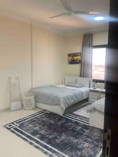 Seaside Two Bedroom Charming Apt - 8