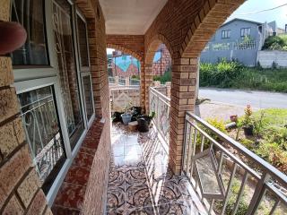 Teal Terrace B&B - 1