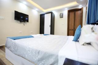 Osiris Hotel Downtown - 4