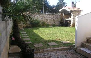 2 Bedroom Lovely Apartment In Novalja - 9