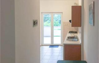 2 Bedroom Lovely Apartment In Novalja - 3