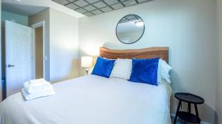 Baby Bella- w/ concierge laundry service - 9