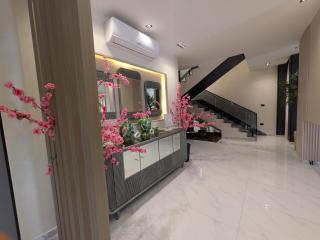 Noorhan Private Luxury Layover Villa - 10 Minutes to Airport - 1