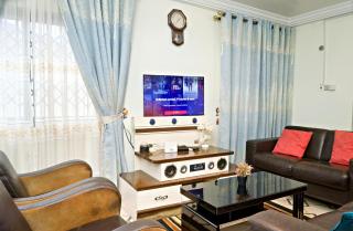 Two Bedrooms Standby Generator DSTV Netflix W-iFi - 0