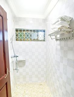 Two Bedrooms Standby Generator DSTV Netflix W-iFi - 2