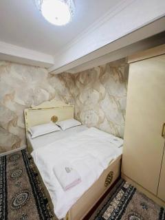 Guesthouse Anora 1, Three minutes walk from Shah-i-Zinda Ensemble - 9