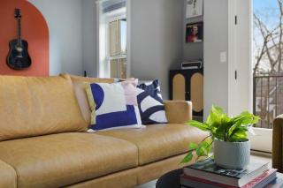 Legends on Lucile - 2