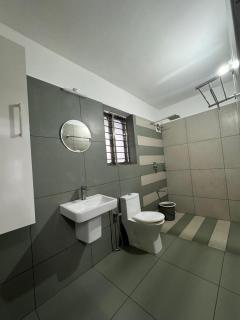 Honeyrock Farm Resort by Skybz - 3