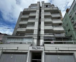 Apto de 2 Quartos em Meia Praia - 0