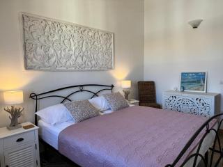 Casa Caterina - Spacious Sea-View Apartment - 5