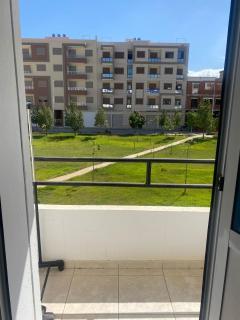 Woven Calm, 2BR Near the Blue City - 6