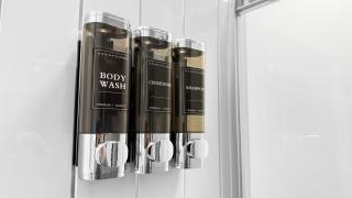 Stylish 3 bed home in Burnley by Lyx Stays, Ideal for Contractors, Weekend Getaways and Business Travellers - with Free Parking - 2