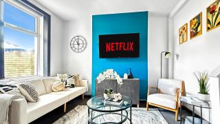 Stylish 3 bed home in Burnley by Lyx Stays, Ideal for Contractors, Weekend Getaways and Business Travellers - with Free Parking - 0