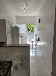 Apartamento com piscina a 600 metros da praia da Maranduba - 5