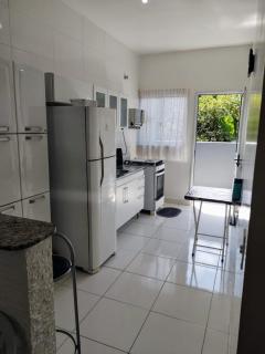 Apartamento com piscina a 600 metros da praia da Maranduba - 8