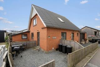 8812-Hvide-Sande-Vesterhavsvej-3-1-sal - 0