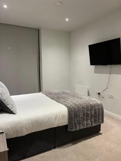 High-end 2 Bed Retreat - AO Arena & Victoria Stn - 4