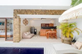Casa Amore Villa in Berawa Beach - Canggu - 8
