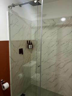 Nuevo, cómodo y con una excelente ubicación 202 - 4