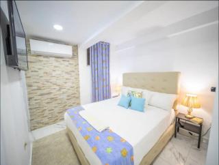 2 Guests 1bed Studio 3min To Beach And Main Street - 9