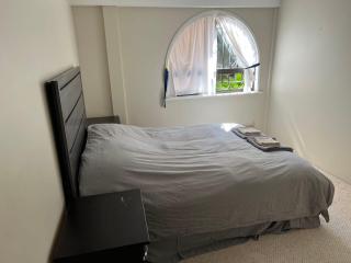 Comfortable and quiet bedroom with private bathroom - 1