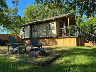 Premium Lakefront Cabin 4 The Cardinal - Bastrop - 4