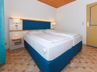 Geraeumige Ferienwohnung in Bensersiel - 4