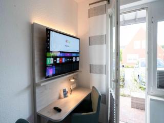 Moderne Ferienwohnung in ruhiger Lage, Bensersiel - 2