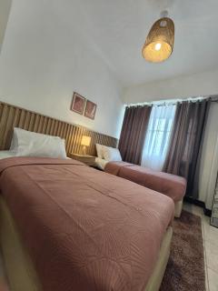 Ocean and City Views 3BR 3BA Cebu Condo with Parking - 4