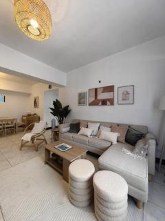 Ocean and City Views 3BR 3BA Cebu Condo with Parking - 2