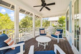'Seas the Day' in WaterColor Beach 5 Bdrm Slps 10- Steps to Dragonfly Pool! home - 6