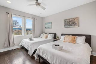 Chic Nashville Home Near Downtown Sleeps 14 - 8