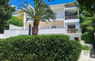 Nice Apartment In Makarska - 2