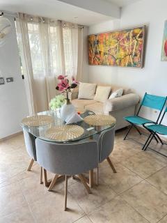 Apto cerca de mall con Parking Gratis - 5