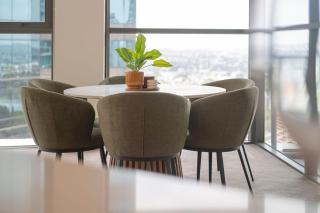 Glasshouse on Felix - Luxury Brisbane City Apartment with River Views, Pool and Parking - 9