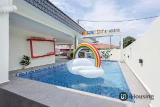Jonker Street Swimming Pool with Karaoke Villa - Not Only Stay - 9