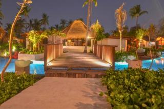 Eleonora Haven1 BR Walk To Beach ZN329 - 3