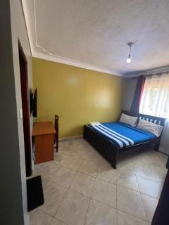 Lark suites -Bukoto - 8