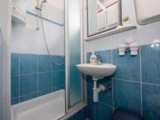 Apartments Scerbe Gordana & Miljenko Rab - Studio Apartment with Terrace 4 - Otok Rab - 3