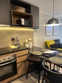 Estilo mariposa Central en distrito Icono - 6